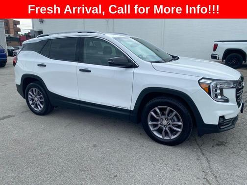 Summit White 2024 GMC Terrain SLT