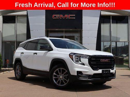 Summit White 2024 GMC Terrain SLT