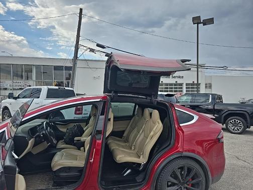 2016 Tesla Model X P90D