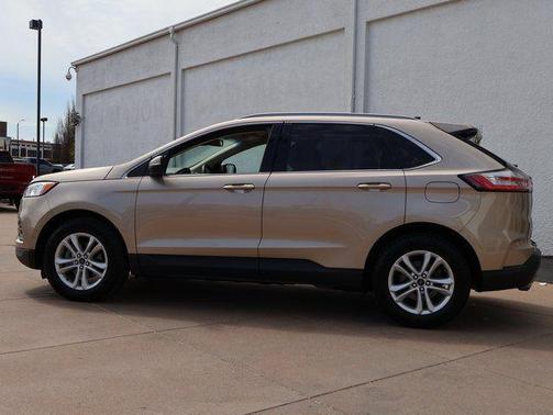 DESERT GOLD 2020 Ford Edge SEL