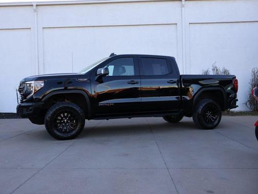 2023 GMC Sierra 1500 AT4X