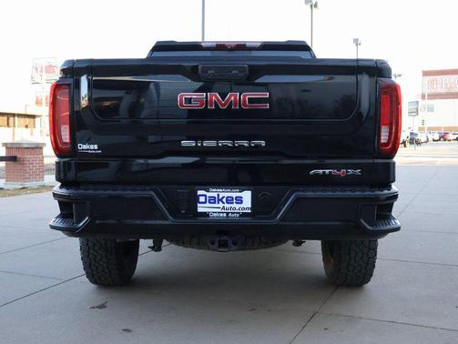 2023 GMC Sierra 1500 AT4X