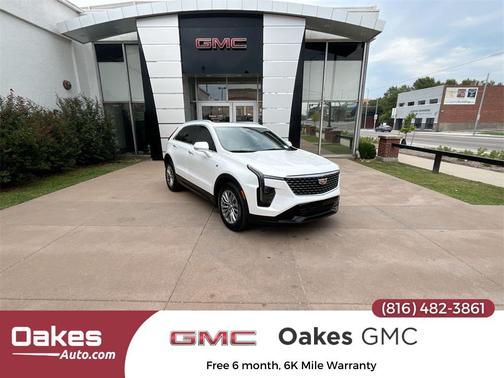 2024 Cadillac XT4 Premium Luxury