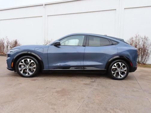 2021 Ford Mustang Mach-E Premium