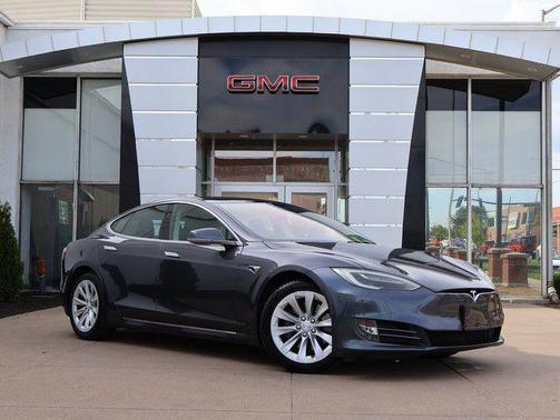 Silver Metallic 2018 Tesla Model S 75D