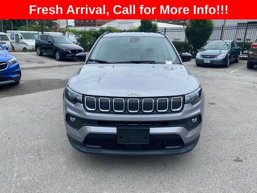 Billet Silver Metallic Clearcoat 2022 Jeep Compass Latitude