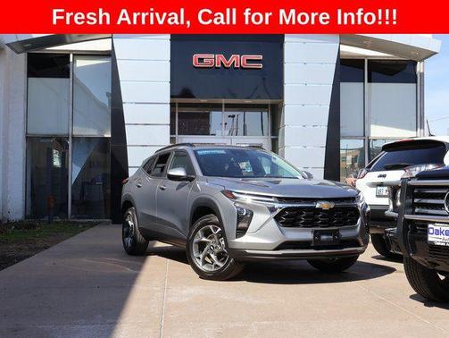 Sterling Gray Metallic 2025 Chevrolet Trax LT