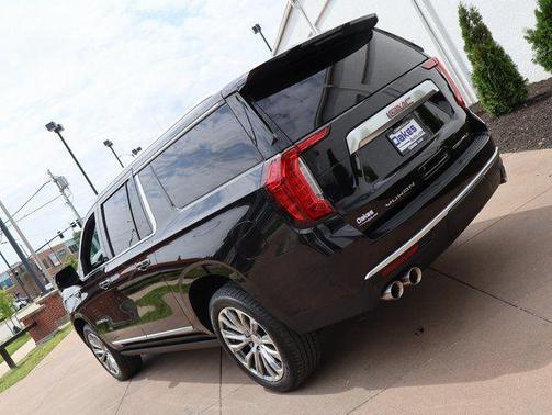 Onyx Black 2022 GMC Yukon XL Denali