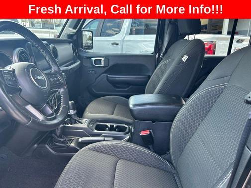 Black Clearcoat 2021 Jeep Wrangler Unlimited Sport
