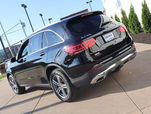 Black 2021 Mercedes-Benz GLC 300 4MATIC