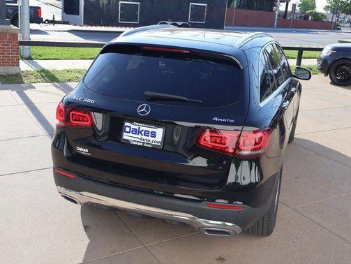 Black 2021 Mercedes-Benz GLC 300 4MATIC