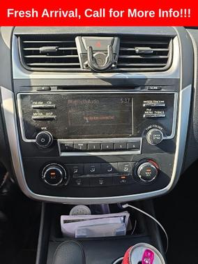 Glacier White 2017 Nissan Altima 2.5 S