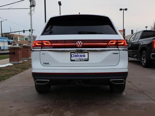 2024 Volkswagen Atlas 2.0T SE w/Technology 4MOTION