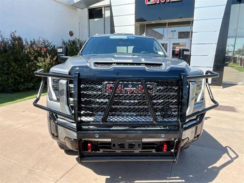2024 GMC Sierra 2500 AT4