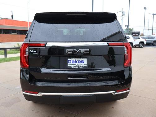 Onyx Black 2026 GMC Yukon 4WD Elevation