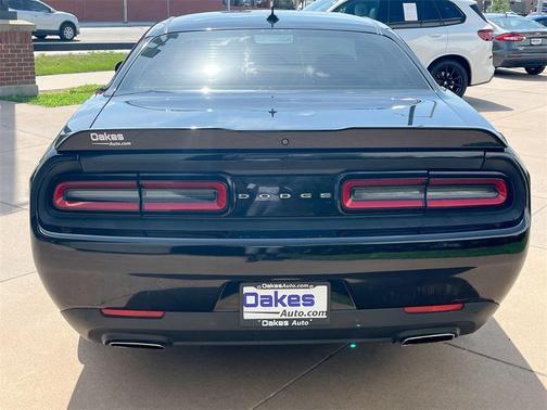 2017 Dodge Challenger SXT