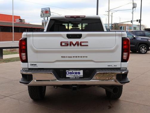 2026 GMC Sierra 2500 SLE