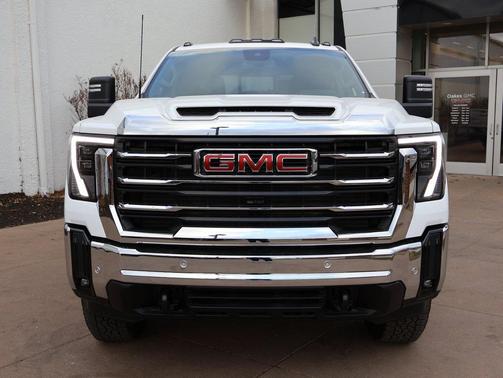 2026 GMC Sierra 2500 SLE