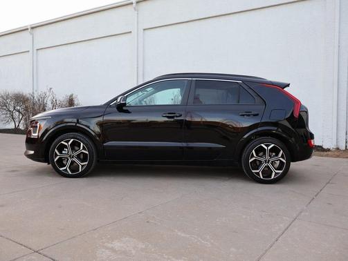 2023 Kia Niro Touring