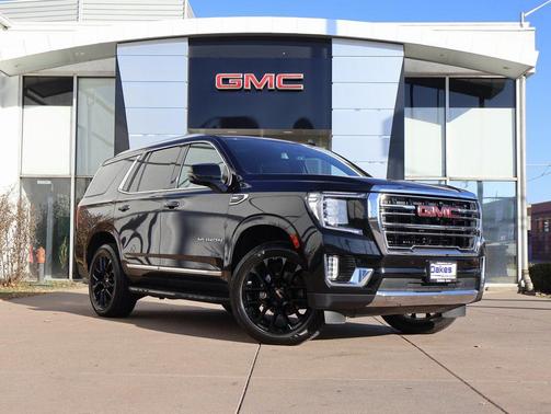 2022 GMC Yukon SLT