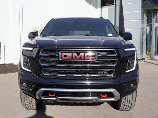 2026 GMC Yukon XL 4WD AT4