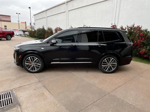 2022 Cadillac XT6 Sport AWD