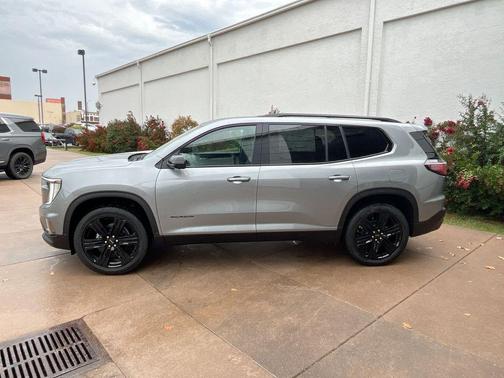 2026 GMC Acadia Elevation AWD