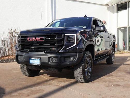 2025 GMC Sierra 1500 AT4X