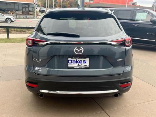 2021 Mazda CX-9 Carbon Edition