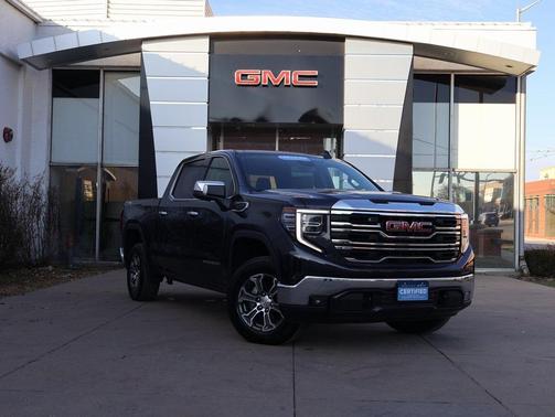 2024 GMC Sierra 1500 SLT