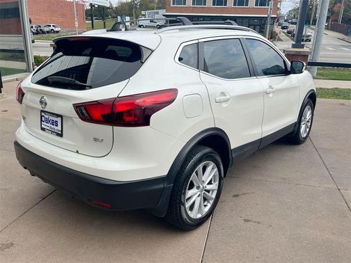 2018 Nissan Rogue Sport SV
