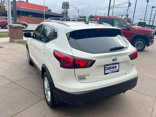2018 Nissan Rogue Sport SV