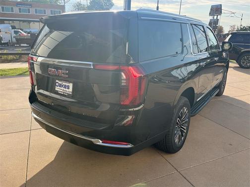 2026 GMC Yukon XL 2WD Elevation