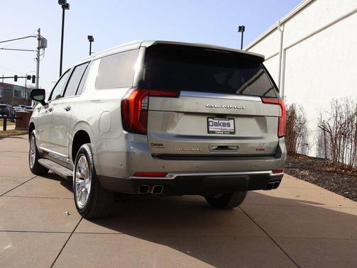 2025 GMC Yukon XL Denali