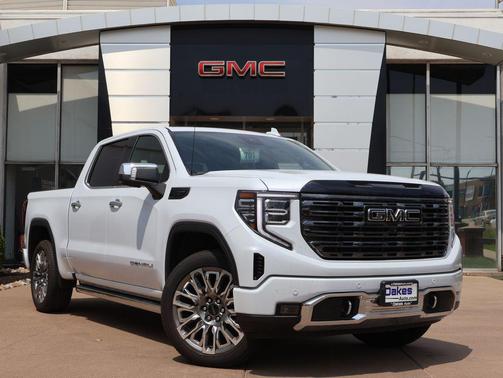 Glacier White Tricoat 2026 GMC Sierra 1500 Denali Ultimate