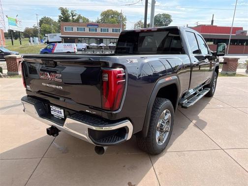 2026 GMC Sierra 3500 SLT