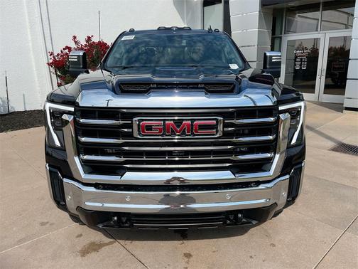 2026 GMC Sierra 3500 SLT