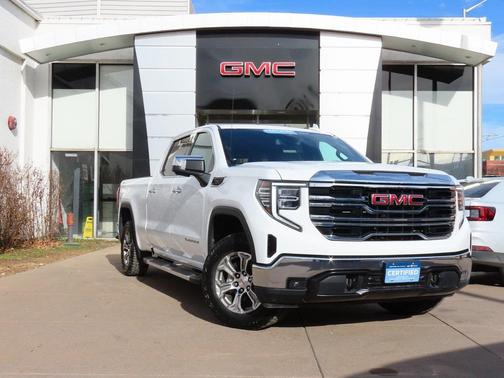 2022 GMC Sierra 1500 SLT