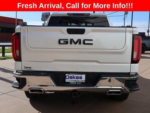 White Frost Tricoat 2021 GMC Sierra 1500 SLT