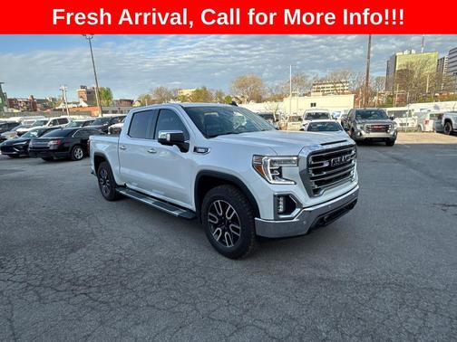 White Frost Tricoat 2021 GMC Sierra 1500 SLT