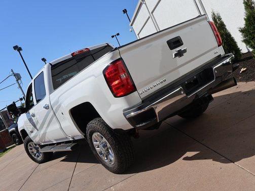 Summit White 2019 Chevrolet Silverado 3500 LTZ