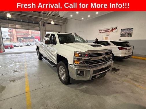 Summit White 2019 Chevrolet Silverado 3500 LTZ