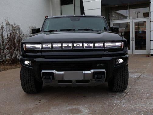 Void Black 2025 GMC HUMMER EV SUV 2X