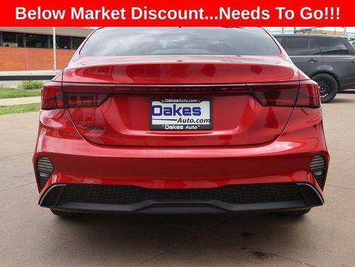 Currant Red 2022 Kia Forte LXS