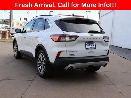 STAR WHITE METALLIC TRI-COAT 2020 Ford Escape Titanium