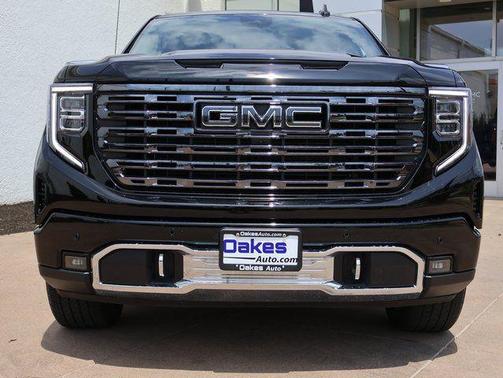 Onyx Black 2025 GMC Sierra 1500 Denali Ultimate