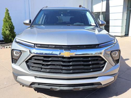 Sterling Gray Metallic 2025 Chevrolet Trailblazer LT
