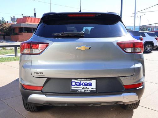Sterling Gray Metallic 2025 Chevrolet Trailblazer LT