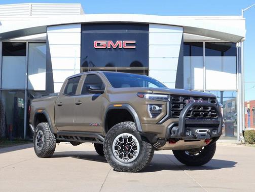2023 GMC Canyon AT4X
