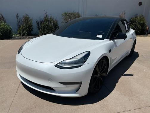 2020 Tesla Model 3 Performance
